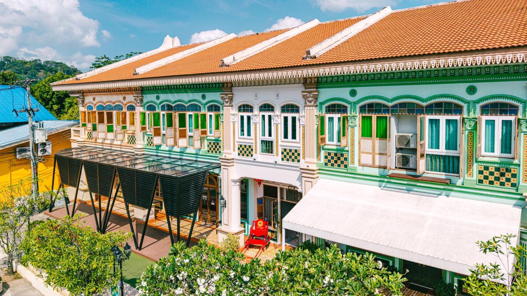 O'Nya Phuket Hotel Екстериор снимка