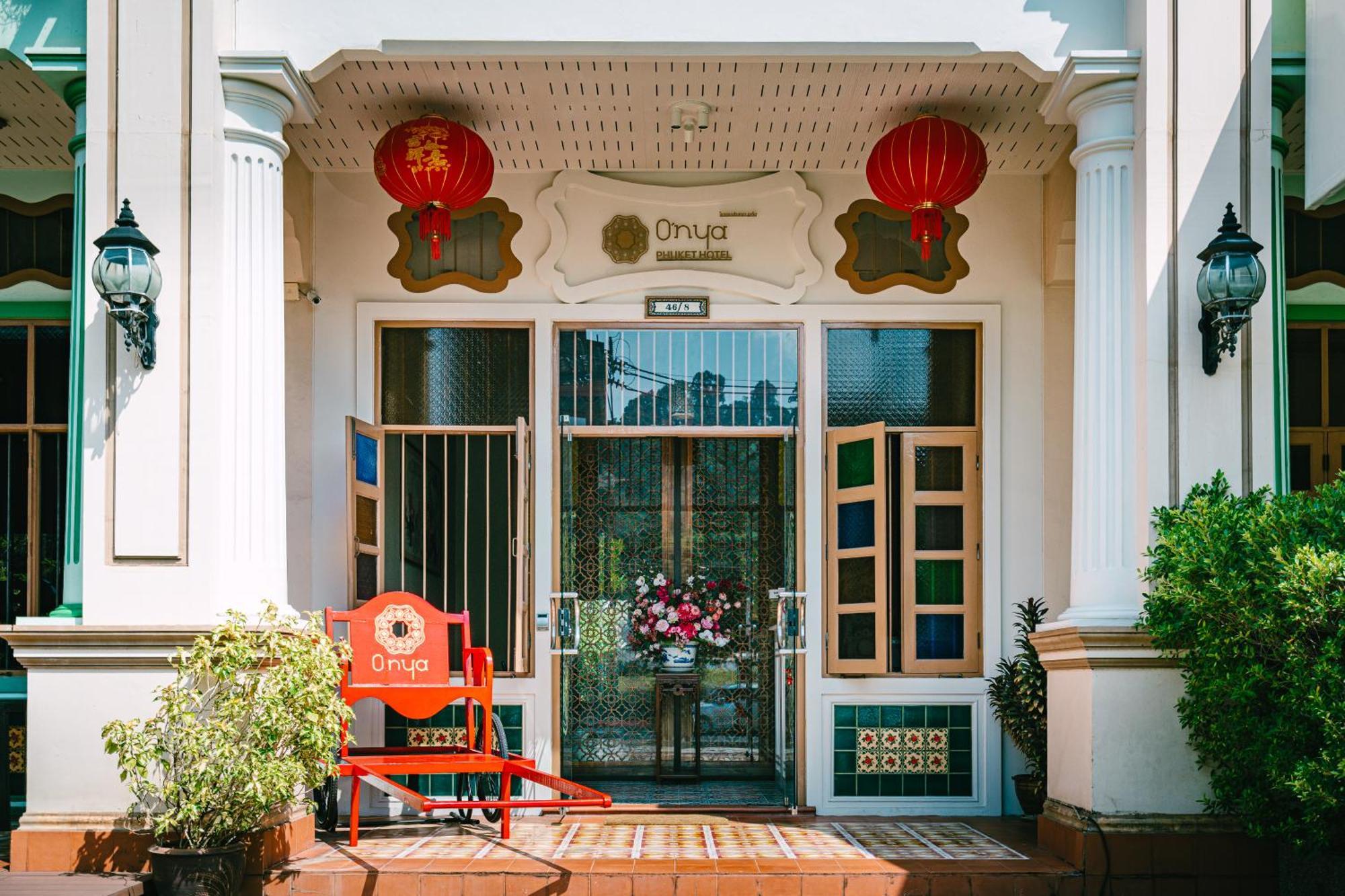 O'Nya Phuket Hotel Екстериор снимка